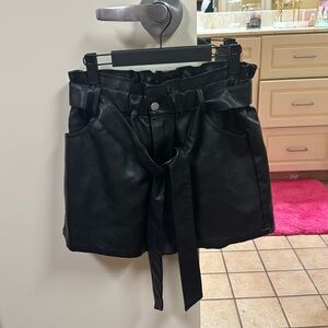 Black faux leather shorts!!